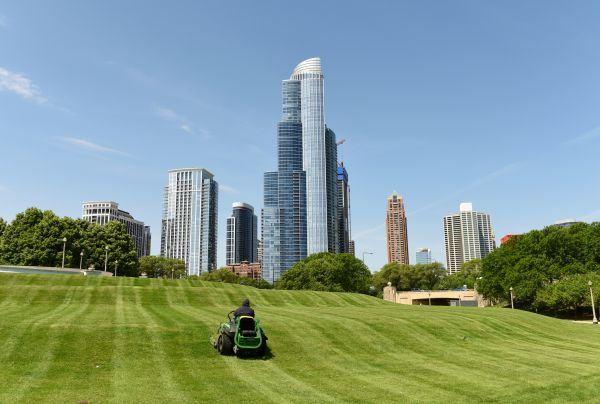 Cost of Business Lawn Maintenance in Saint George